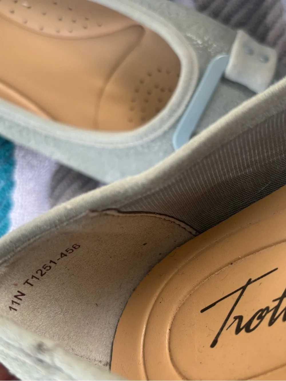 Trotters Sage Green Buckle Flats Blue Suede Ballet Women Size 11